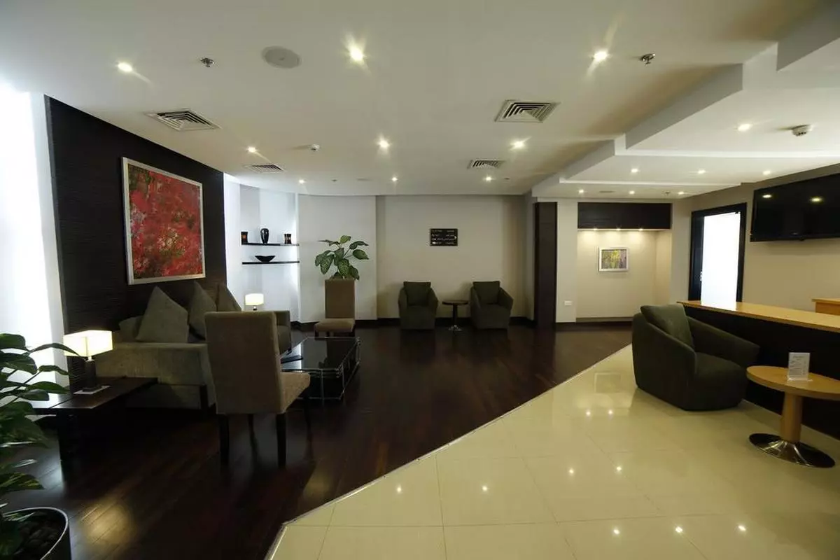 city season hotel muscat laby (Copy).jpg